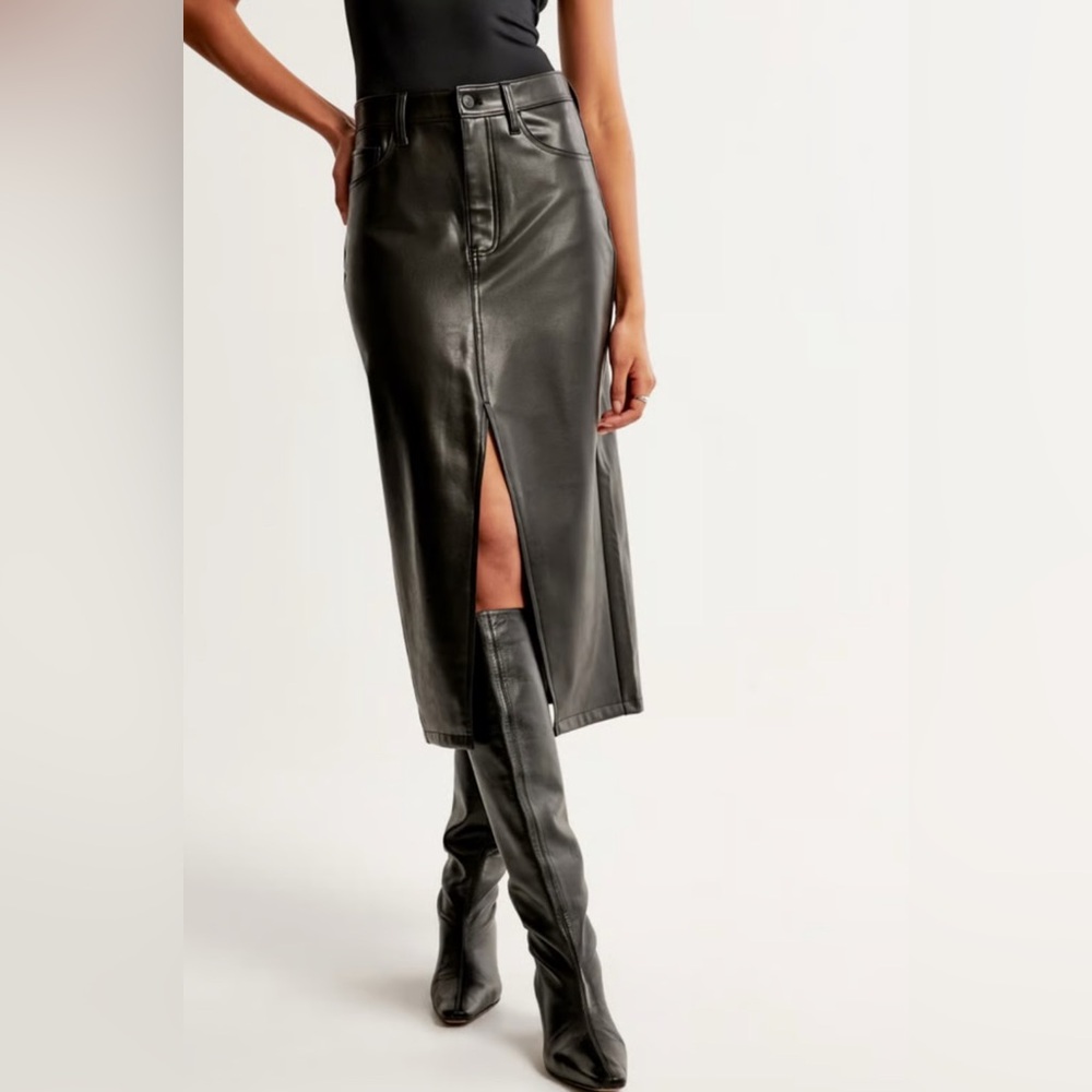 Abercrombie & Fitch Black Faux Leather Pencil Skirt